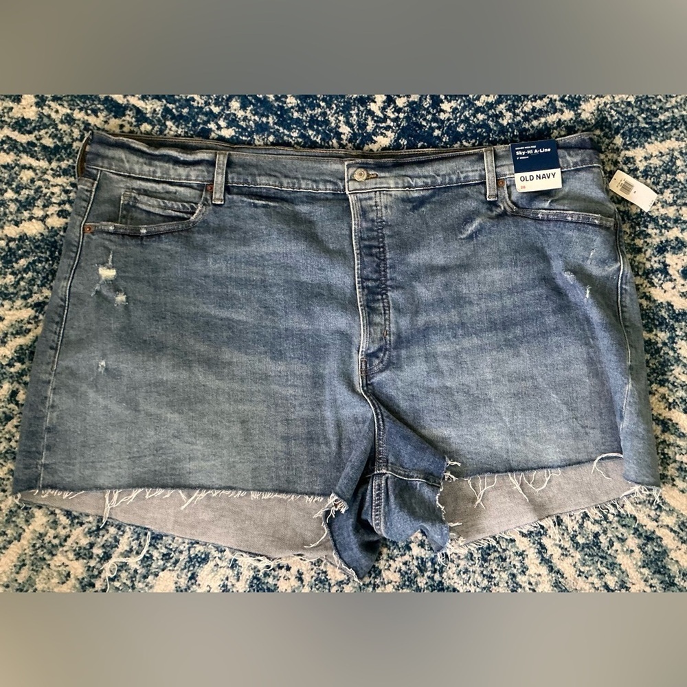 Old Navy Women's Distressed Blue Sky-Hi A-Line Jean Shorts (NWT)